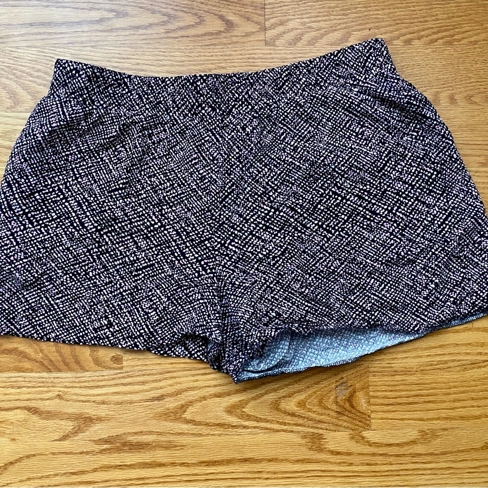 Apt 9 Challis Shorts Black Polka Dots Size L